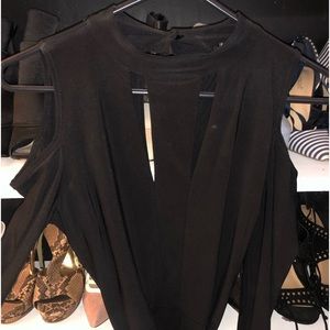Venus XS long sleeve black top